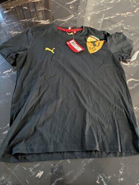 NWT Puma x Scuderia Ferrari Short Sleeve Tee Size Large